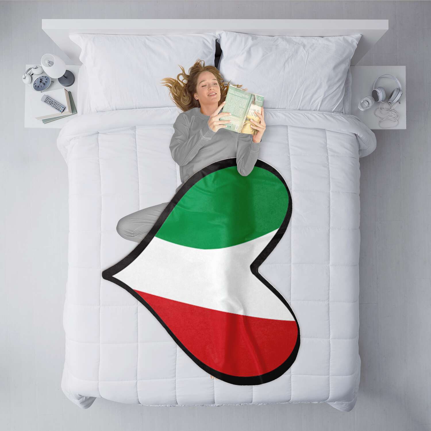 Italian Flag Heart Free Form Microfiber Fleece Blanket