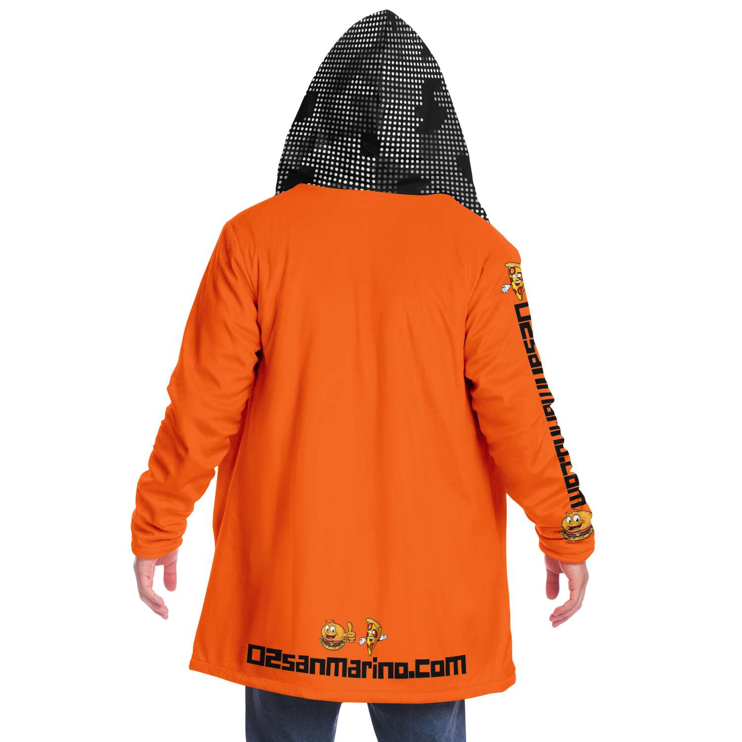 02.Com Cloak