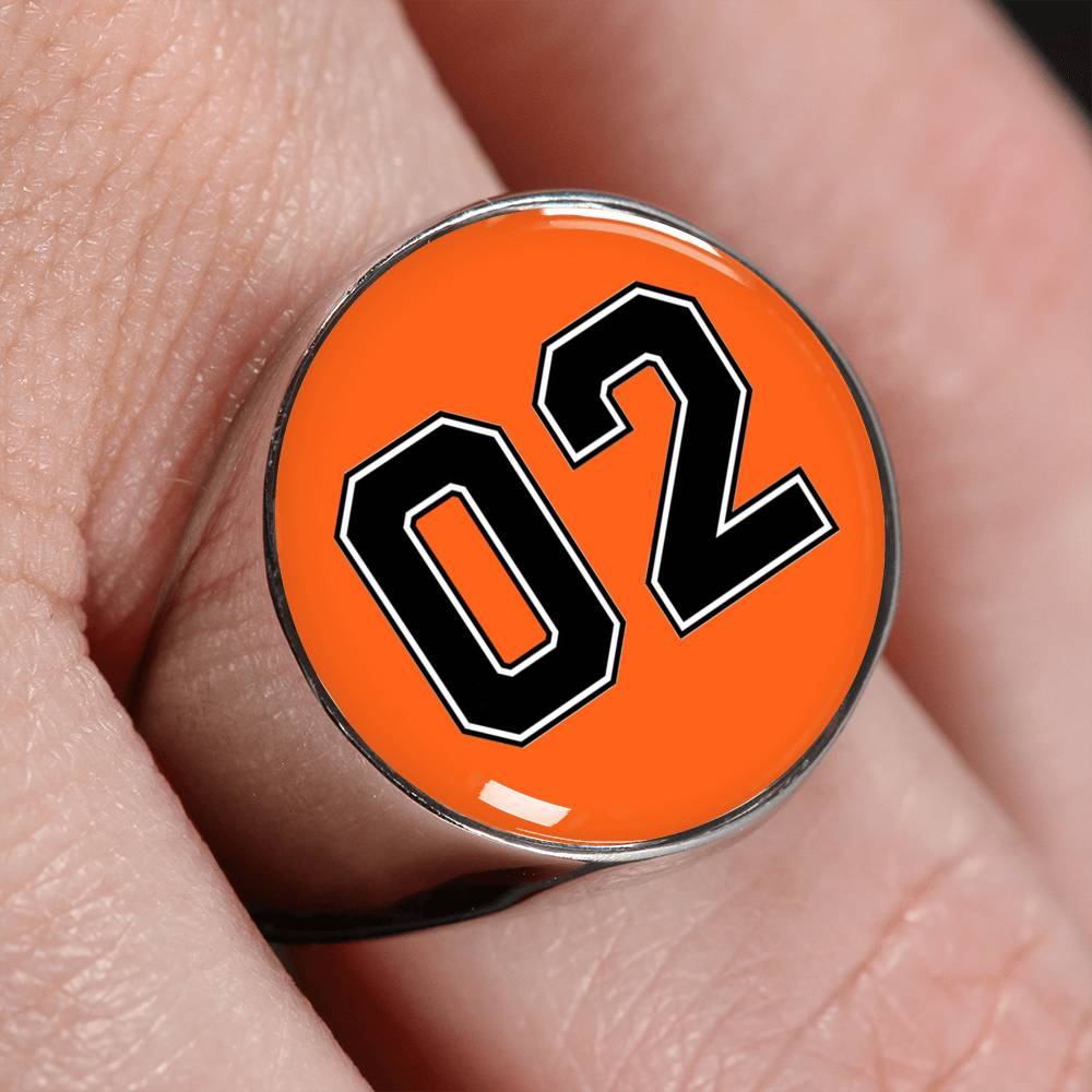 02 Signet Ring Total Orange