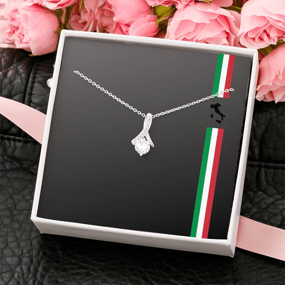 Italian Pride Alluring Beauty Necklace