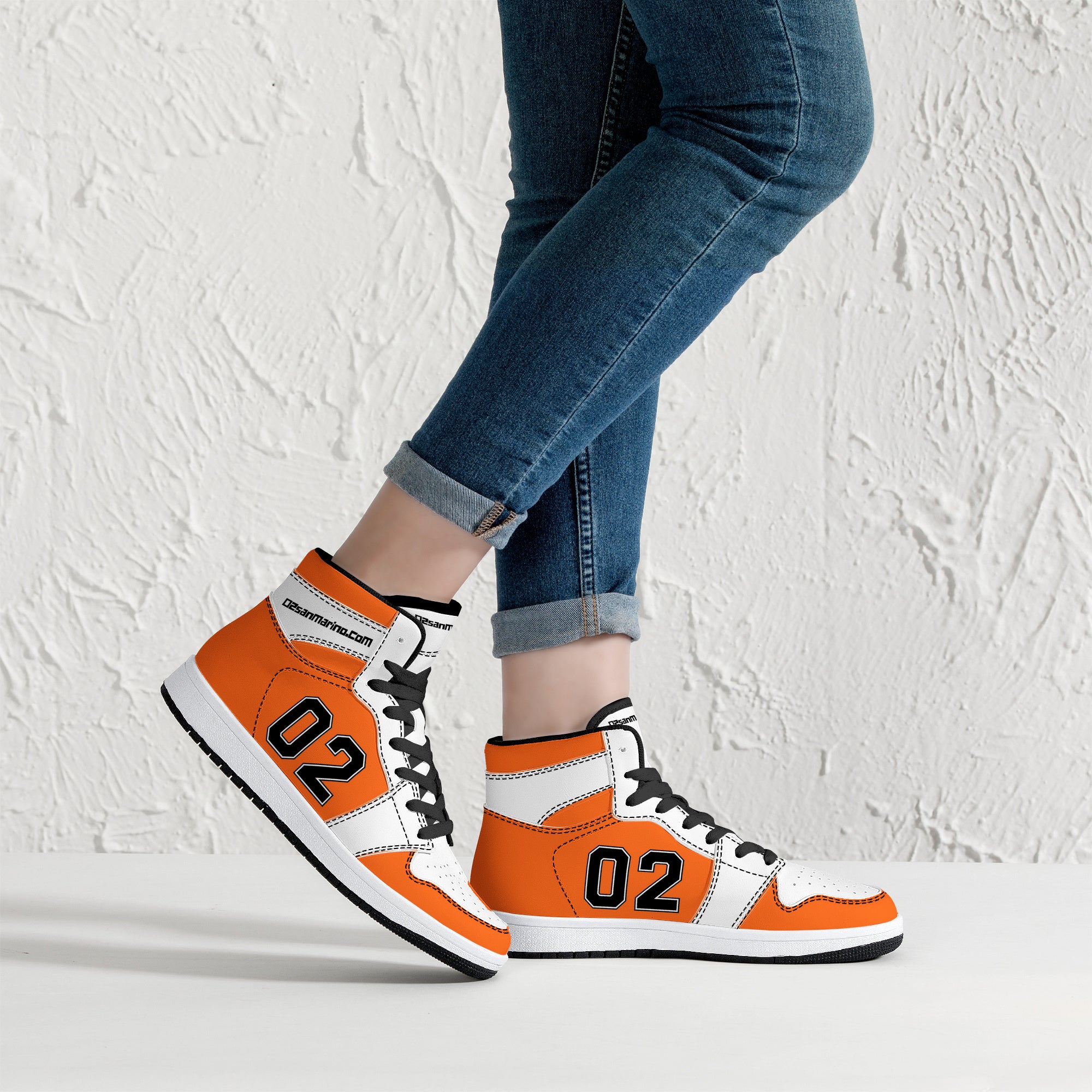 02 Orange-White High-Top Leather Sneakers